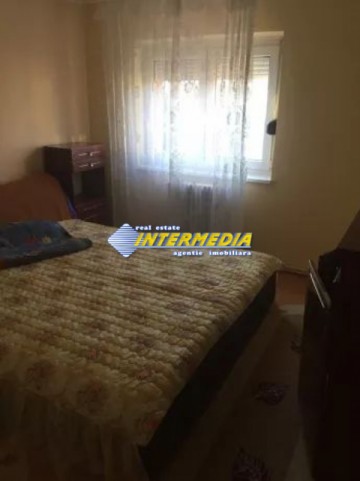 apartament-3-camere-decomandat-de-vanzare-cetate-alba-iulia-6